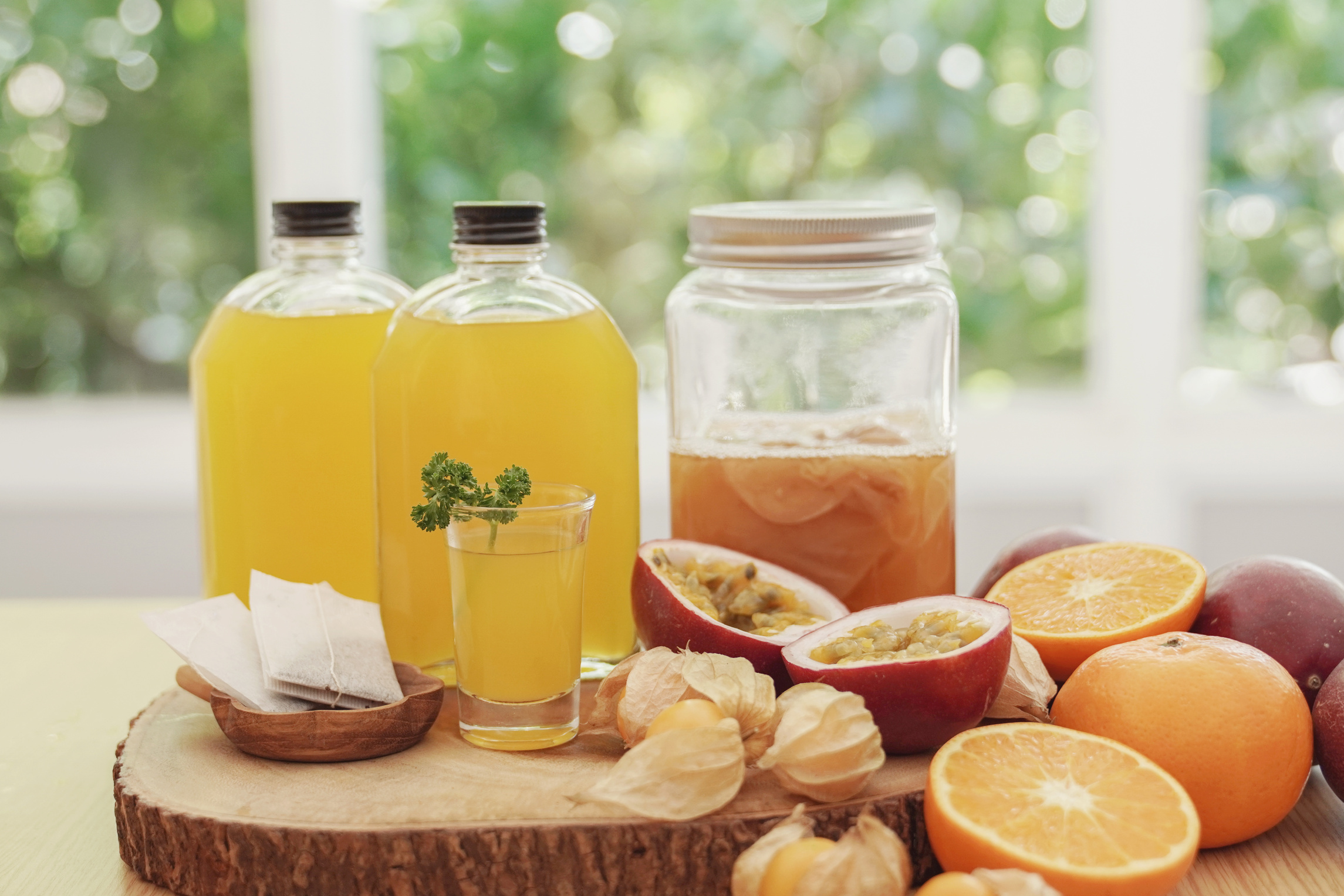 Kombucha second Fermented fruit tea, Probiotic food for gut health